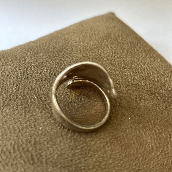 Rogers Brothers Size 6-7 Silver Plate Spoon Ring - Picture 2 of 9